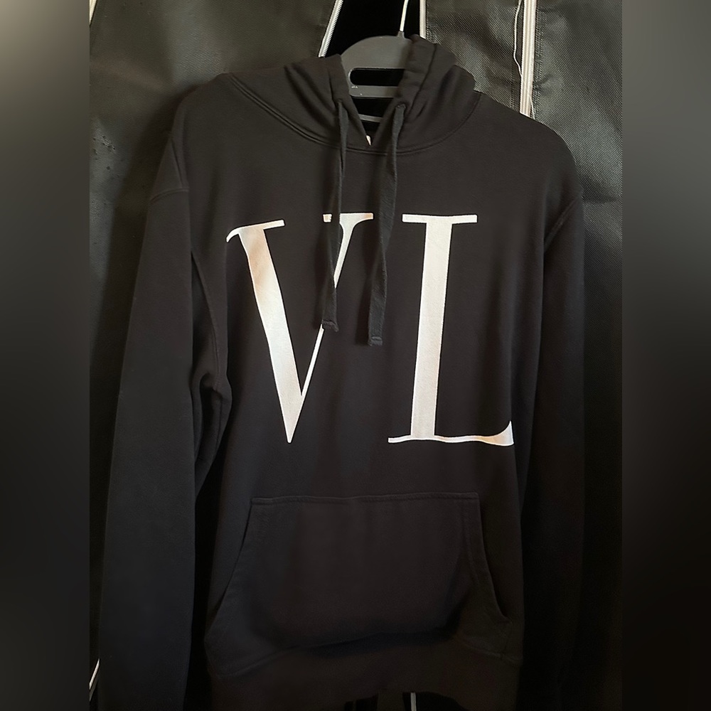 Valentino hoodie (black)